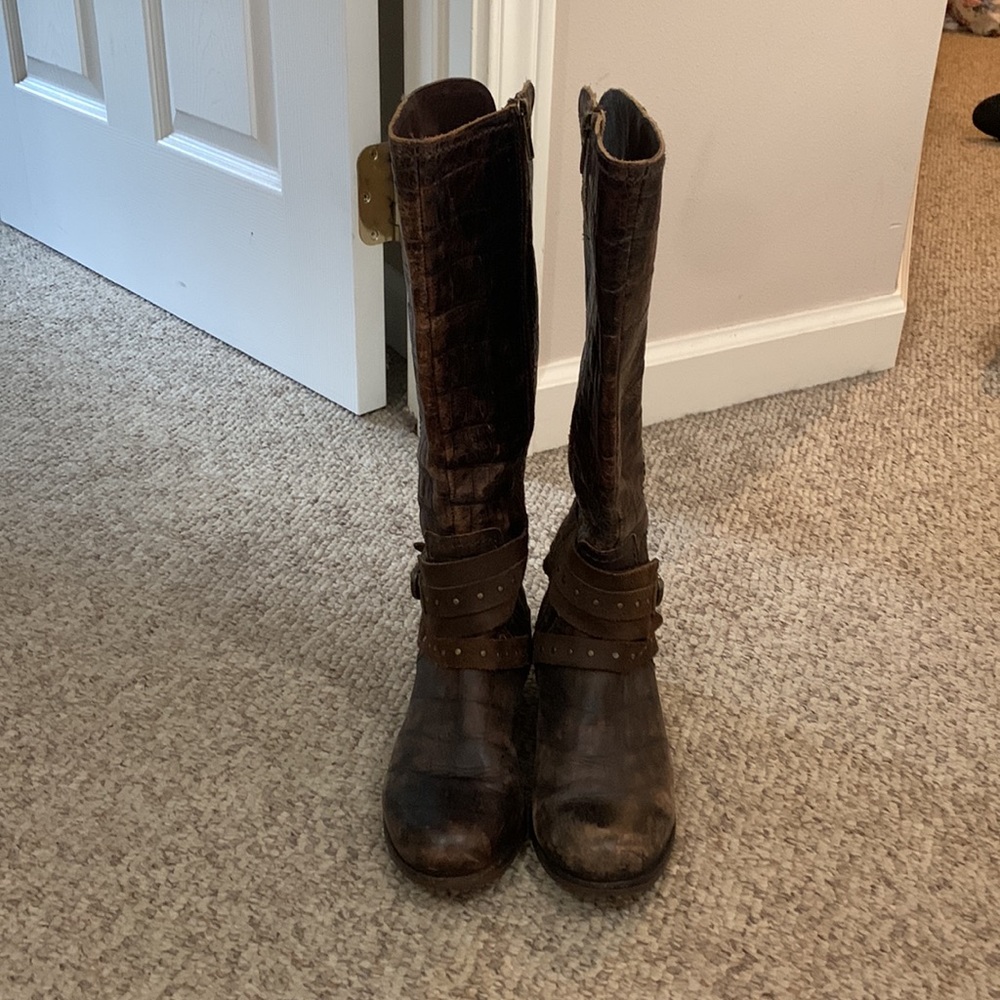 Ugg Brown Esplande Croc Java Brown Leather Boots … - image 2